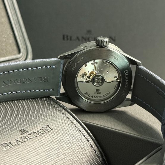 Blancpain-Fifty-Fathoms-Bathyscaphe-5
