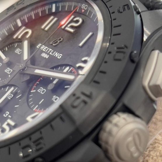 Breitling-Avenger-18