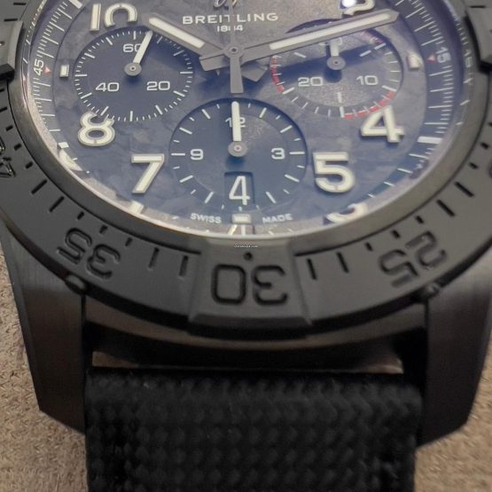 Breitling-Avenger-21