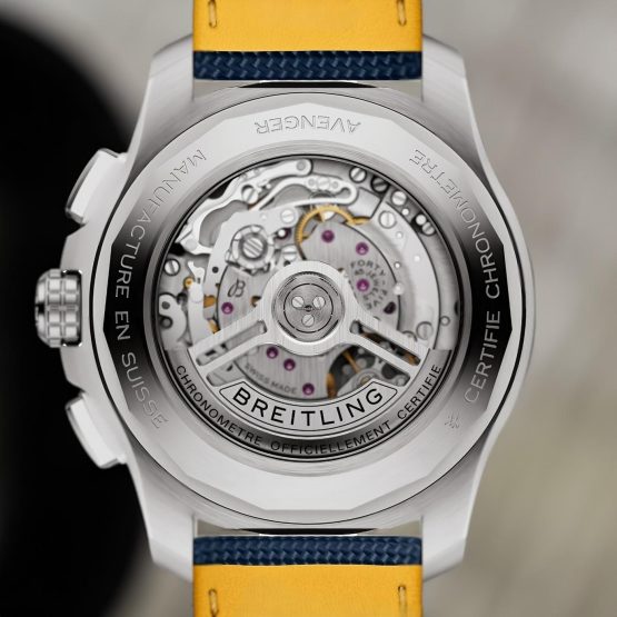 Breitling-Avenger-30