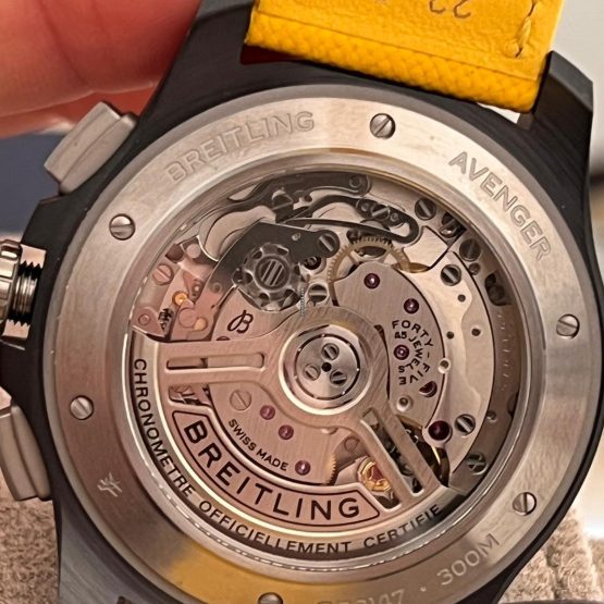 Breitling-Avenger-32