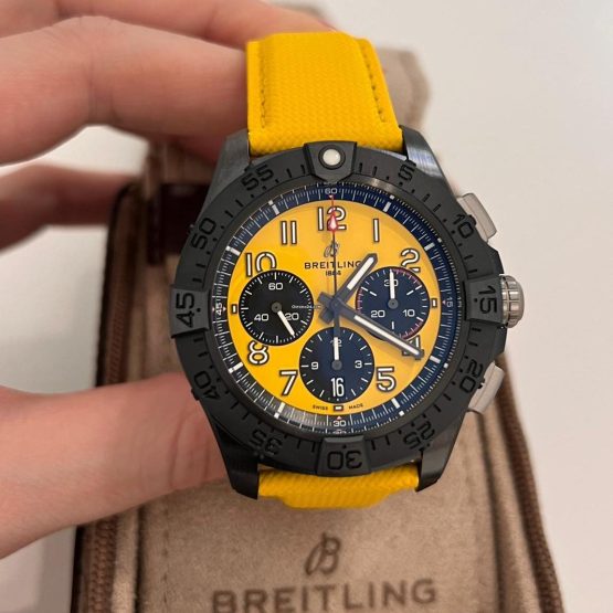 Breitling-Avenger-36