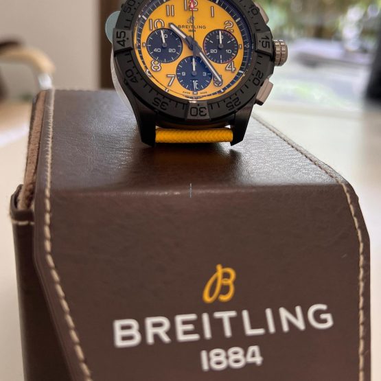 Breitling-Avenger-38