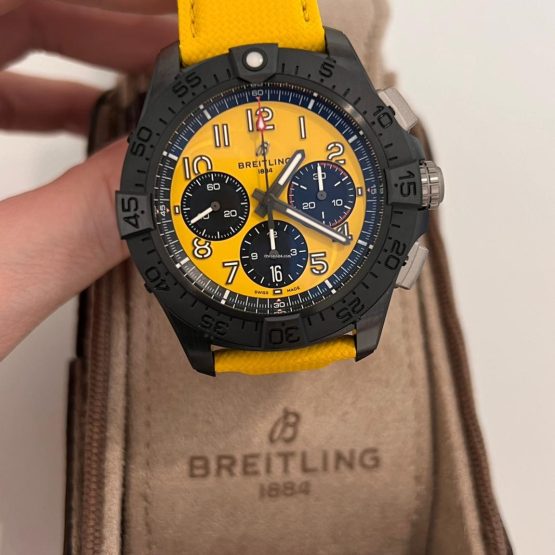 Breitling-Avenger-39