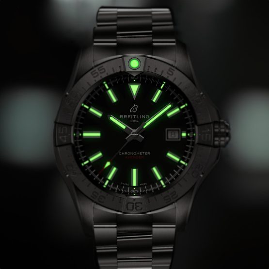 Breitling-Avenger-4