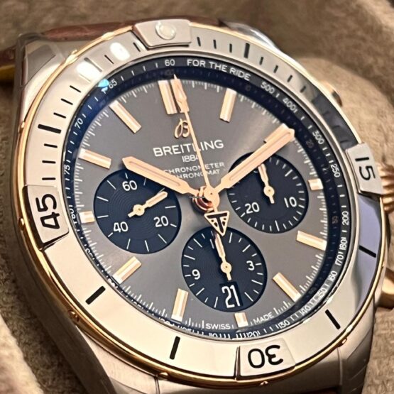 Breitling-Chronomat-42-3