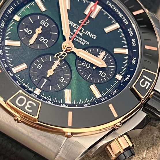 Breitling-Chronomat-44-4