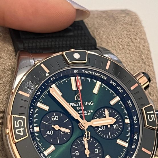 Breitling-Chronomat-44-6