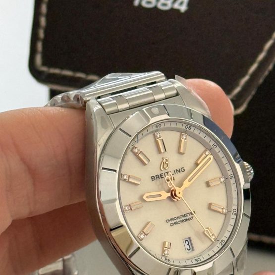 Breitling-Chronomat-5