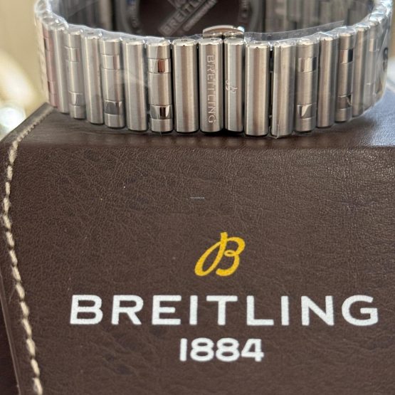 Breitling-Chronomat-8
