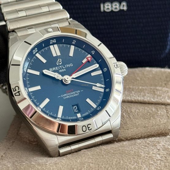 Breitling-Chronomat-GMT-7