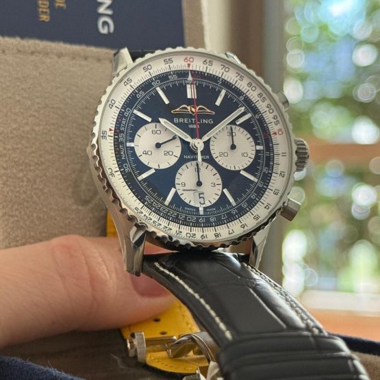 Breitling-Navitimer-1-B01-Chronograph-12