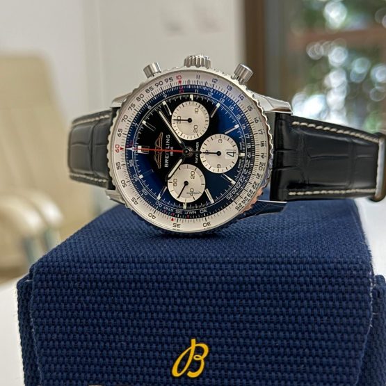Breitling-Navitimer-1-B01-Chronograph-13