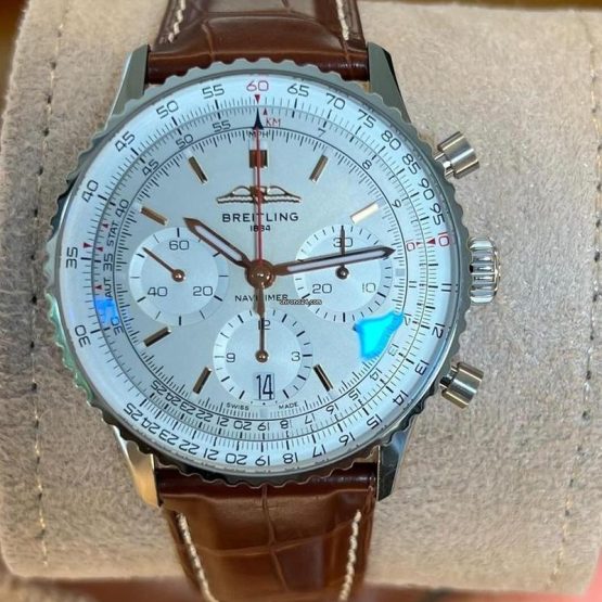 Breitling-Navitimer-1-B01-Chronograph-30