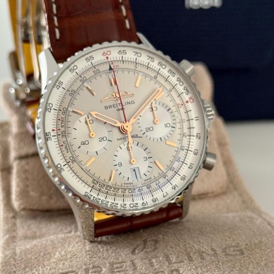 Breitling-Navitimer-1-B01-Chronograph-32