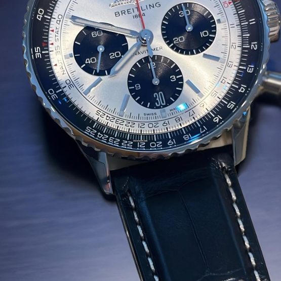 Breitling-Navitimer-1-B01-Chronograph-39