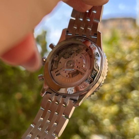 Breitling-Navitimer-1-B01-Chronograph-51