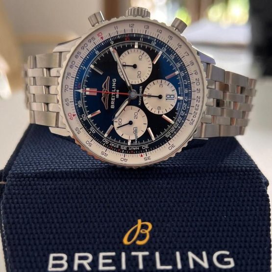 Breitling-Navitimer-1-B01-Chronograph-57