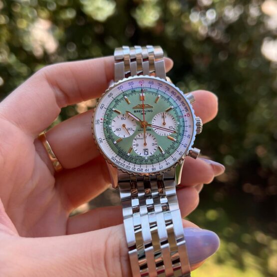 Breitling-Navitimer-1-B01-Chronograph-73