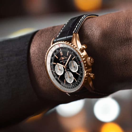 Breitling-Navitimer-1-B01-Chronograph-98