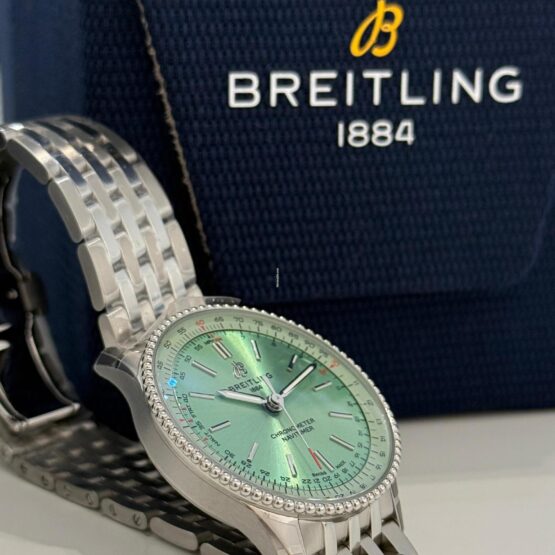 Breitling-Navitimer-2