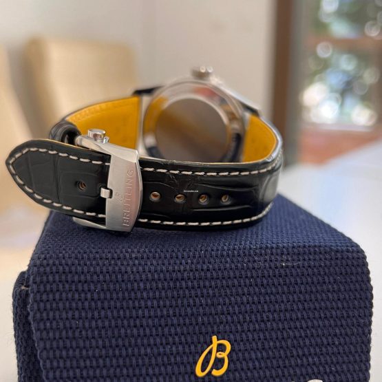 Breitling-Navitimer-29