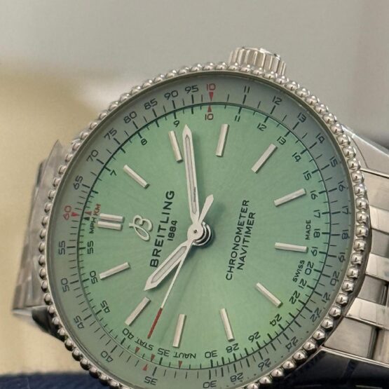 Breitling-Navitimer-3