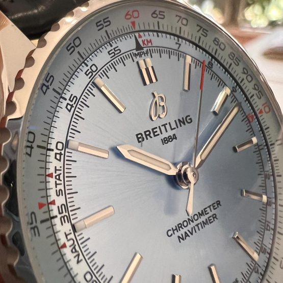 Breitling-Navitimer-33
