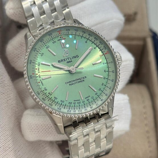 Breitling-Navitimer-6