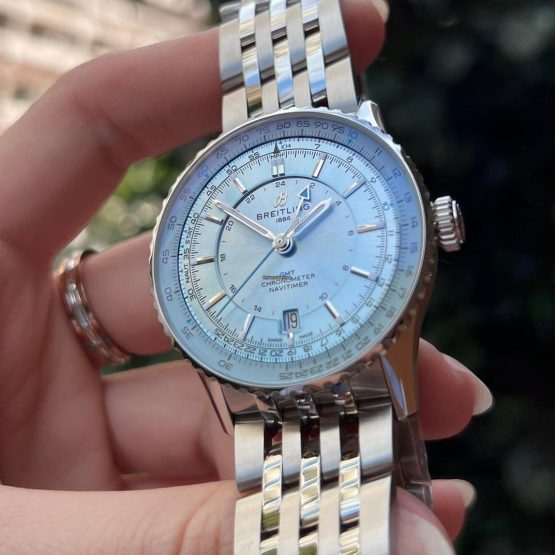 Breitling-Navitimer-GMT-16