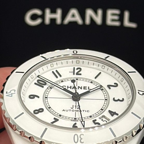 Chanel-J12-11