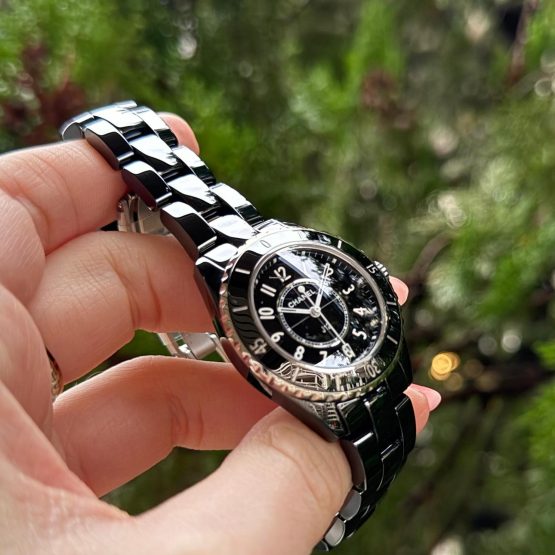Chanel-J12-22