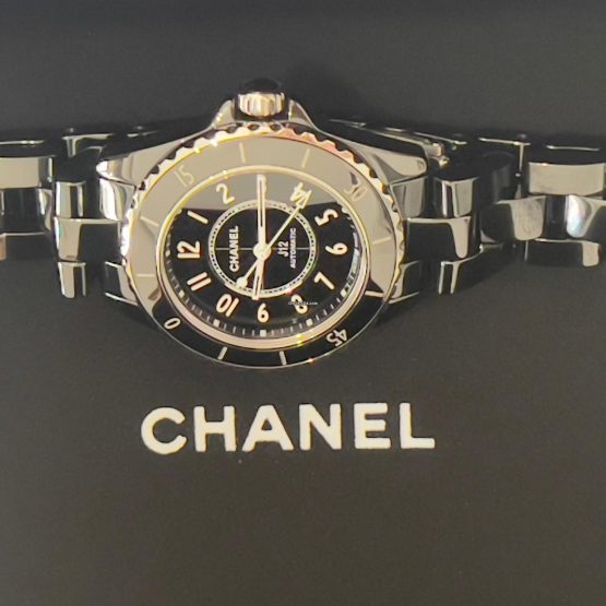 Chanel-J12-33
