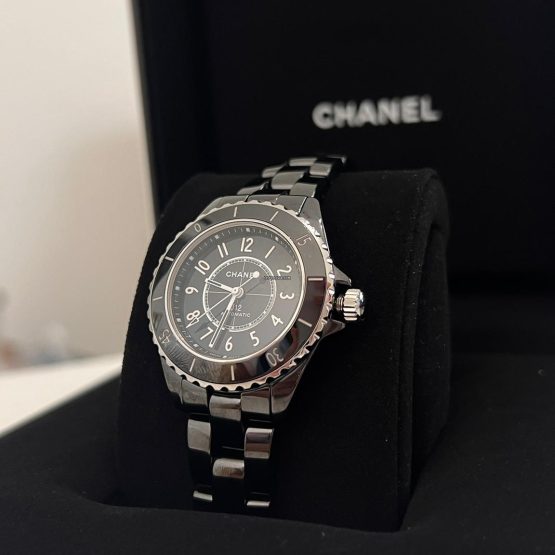Chanel-J12-37