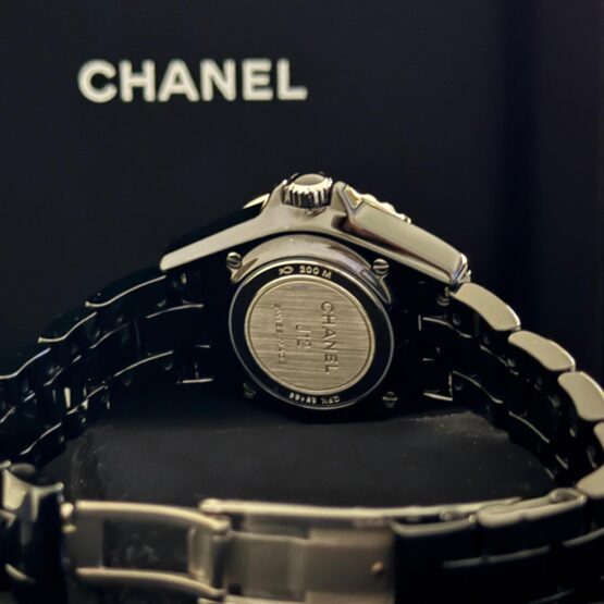 Chanel-J12-8