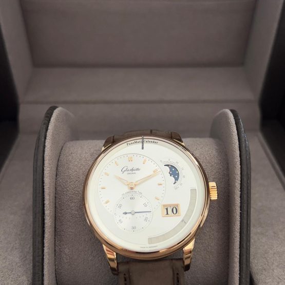 Glashytte-Original-PanoMatic-8