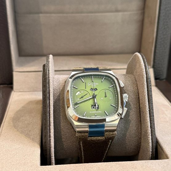 Glashytte-Original-Seventies-Chronograph-Panorama-Date-3