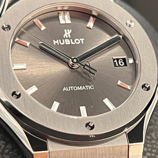 Hublot-Classic-Fusion-Racing-Grey-4