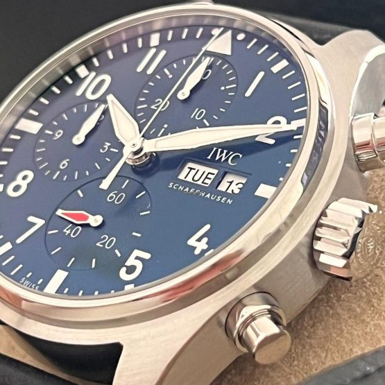 IWC-Pilot-Chronograph-12