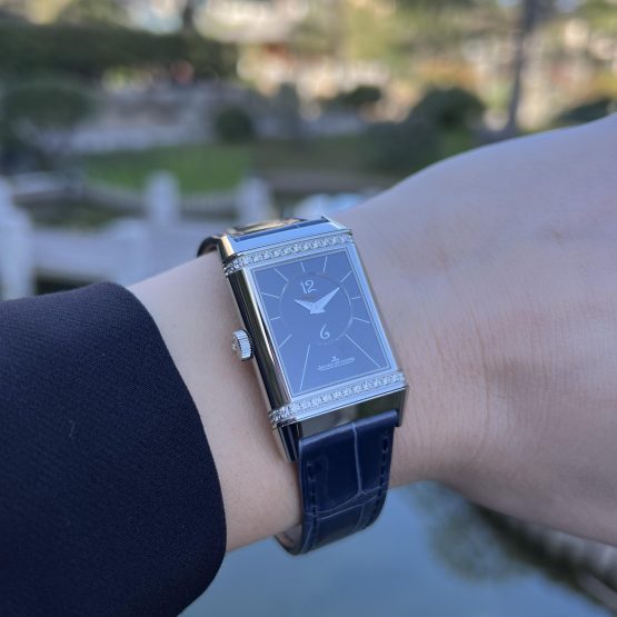 Jaeger-LeCoultre-Reverso-Classic-Medium-Duetto-5