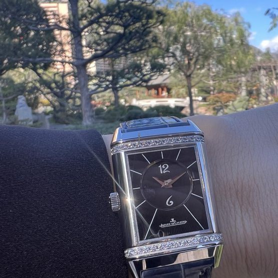 Jaeger-LeCoultre-Reverso-Classic-Medium-Duetto-6