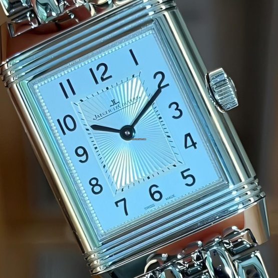 Jaeger-LeCoultre-Reverso-Classic-Small-Duetto-5