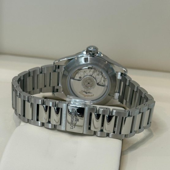Longines-Conquest-4