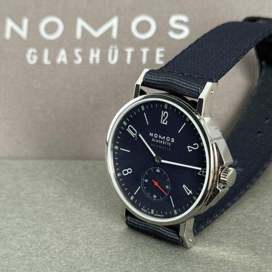 NOMOS