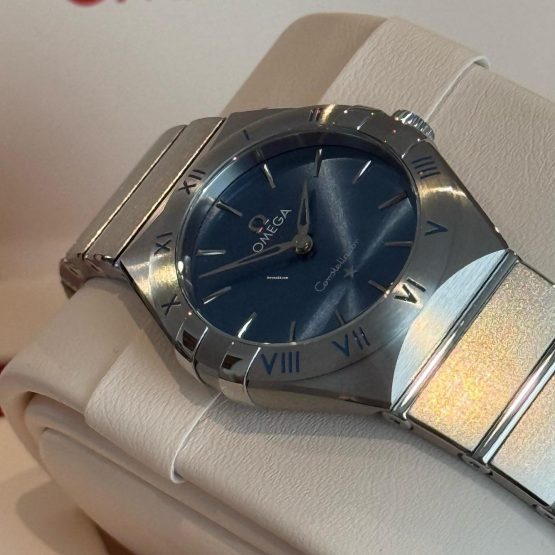 Omega-Constellation-Quartz-2