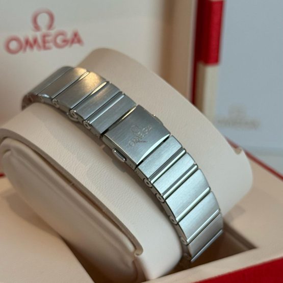 Omega-Constellation-Quartz