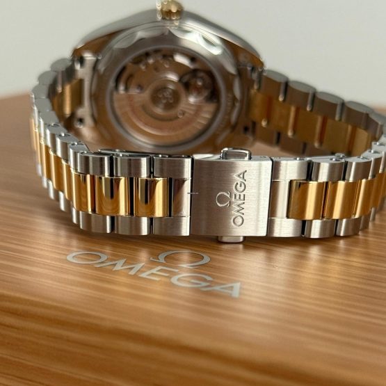 Omega-Seamaster-Aqua-Terra-107
