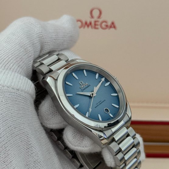 Omega-Seamaster-Aqua-Terra-13