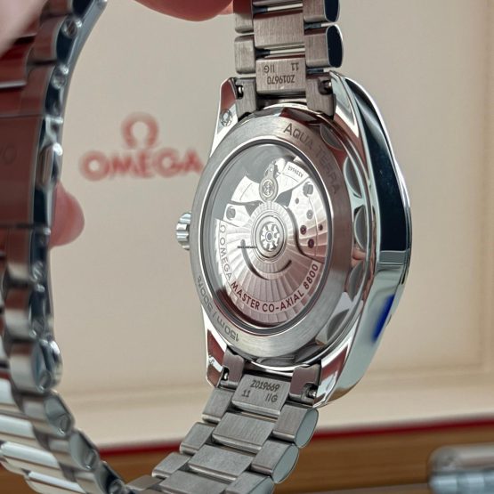 Omega-Seamaster-Aqua-Terra-18
