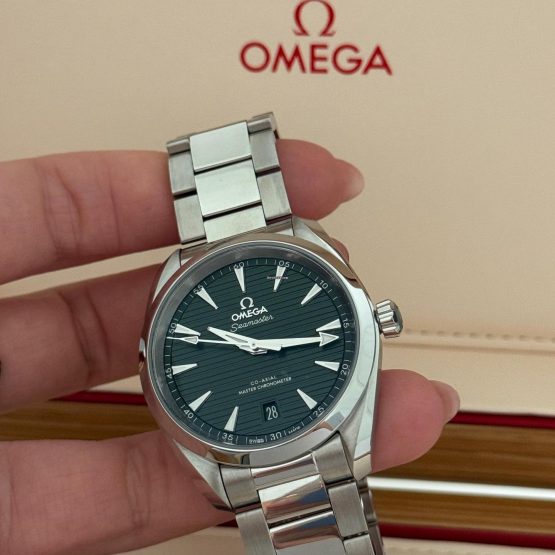 Omega-Seamaster-Aqua-Terra-29